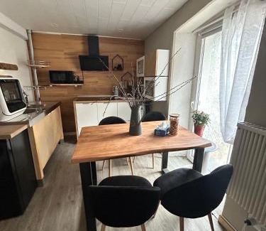 Sundern Apartment | Ferienwohnung Meise