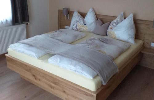 Tropolach Apartment | Ferienwohnung-Nassfeld-Haus Umschaden