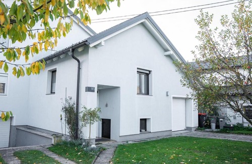 Ottensheim Apartment | Ferienwohnung Nussbaumblick