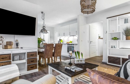 Damp Apartment | Ferienwohnung Ostseenest Damp