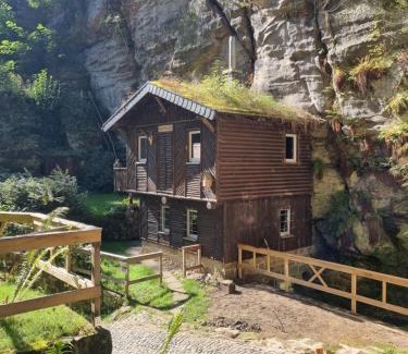Berggieshubel Apartment | Ferienwohnung Raabsteine
