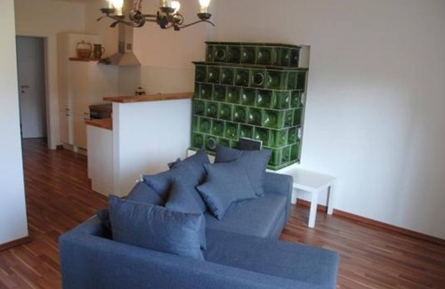 Deutsch Goritz Apartment | Ferienwohnung Rosengarten - ab 5 Nächte - Stockers Kleines Dorfhotel