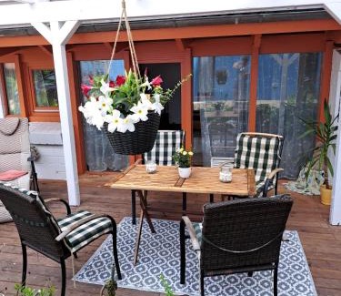 Osterronfeld Apartment | Ferienwohnung, ruhig im Grünen