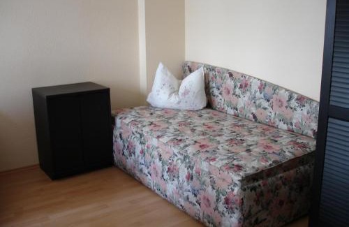 Wustermark Apartment | Ferienwohnung Schob