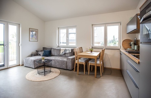 Achberg Apartment | Ferienwohnung Schottenhof Walser 3 - Alleinlage im Grünen mit Panoramablick