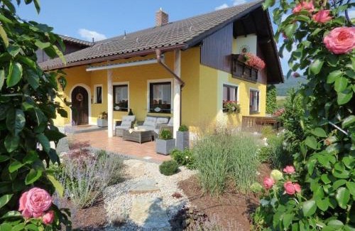 Gleissenberg Apartment | Ferienwohnung Simon In Gleißenberg