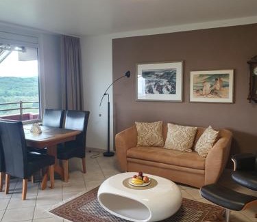 Lahnstein auf der Hohe Apartment | Ferienwohnung Sonnenschein mit Pool und Sauna