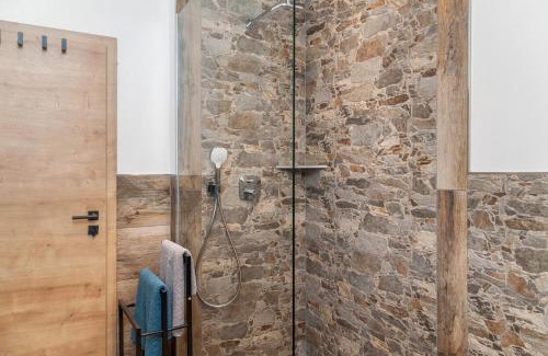 Farchant Apartment | Ferienwohnung Vrenal