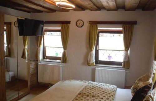 Gmuend in Kaernten House | Ferienwohnung Weberlenz