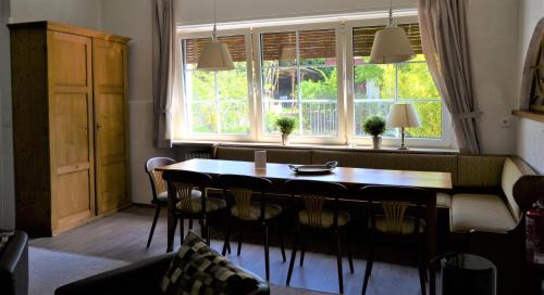 Bernkastel House | Ferienwohnungen am Stadtpalais Haus Weinberg