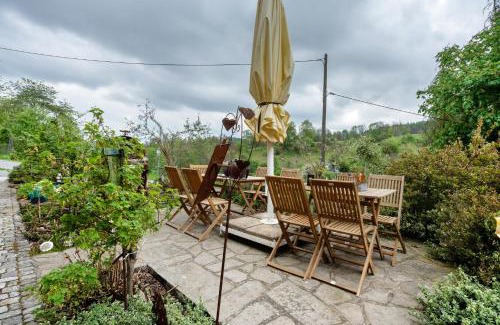 Berggieshubel Apartment | Ferienwohnungen 'am Waldrand'