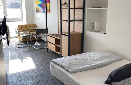 Grettstadt Apartment | Ferienwohnungen & Monteurunterkunft "Mainbogen-Blick"