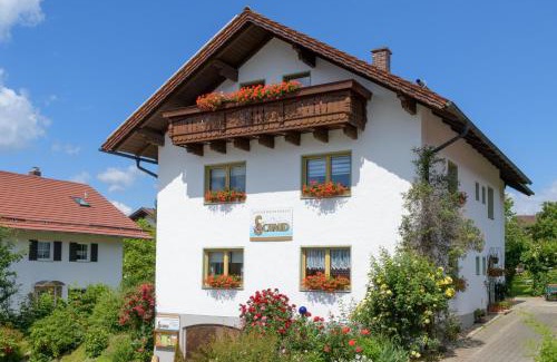 Lam Apartment | Ferienwohnungen Schmid