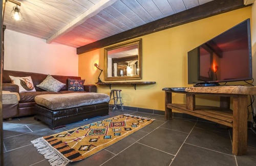 Tiers Cross House | Fern Cottage - Luxurious 1 Bedroom - Blossom Farm