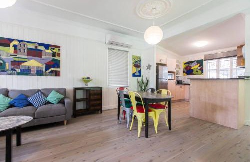 Paddington House | Fernberg Cottage - Sunny Queenslander Charm