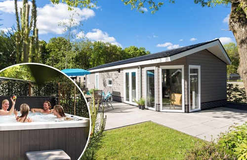 Beekbergen-West Ski Chalet | ✓ Ferox at Recreatiepark Beekbergen ✓ Holiday home for 6 persons ✓ Located in Beekbergen (Gelderland) ✓ Holiday park on the Veluwe ✓ Book directly through the park
