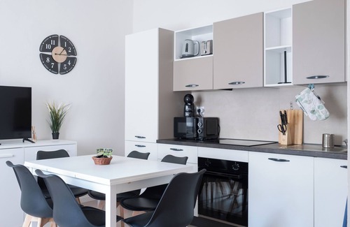 Ferrara Historic Centre Apartment | Ferrara Center | Quiet | 65m² | Self check-in