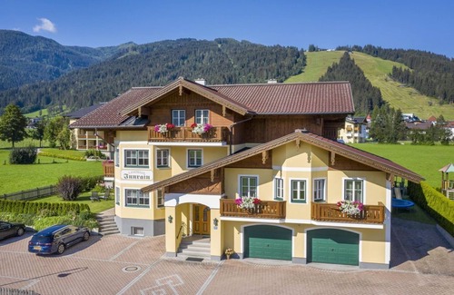 Am Feuersang Apartment | Fewo A - Landhaus Innrain