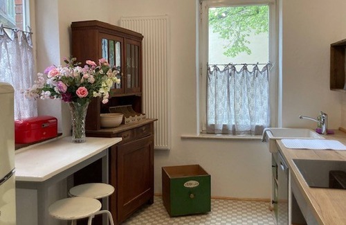 Muensingen Apartment | Fewo Rahel 100qm, 2 Schlafräume, 1 Bad + 1 WC, Dachterrasse, Max. 4 Personen