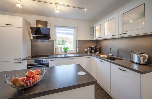 Ohningen Apartment | Fewo Resaleen mit Kleinem Garten für 2-6 Personen