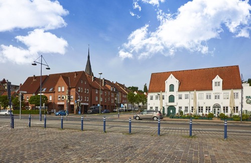 Flensburg Apartment | fewo1846 - Hafen-Butze/centrally located 2 room old building apartment on the