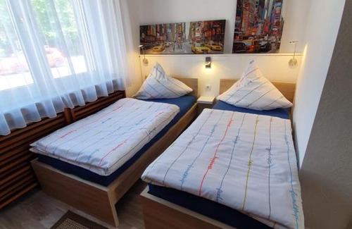 Oberhausen Apartment | FewoFaubelCentro 42 & 54 & 62 m2