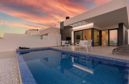 Rojales Villa | Fidalsa 5 Stars Sea Views