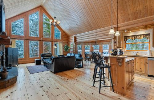 Fiddler Lake Resort Ski Chalet | Fiddler Lake Resort Chalet 16 Cerf