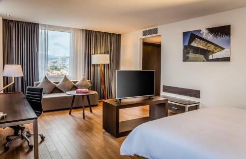 Pachuca Hotel | Fiesta Inn Pachuca Gran Patio