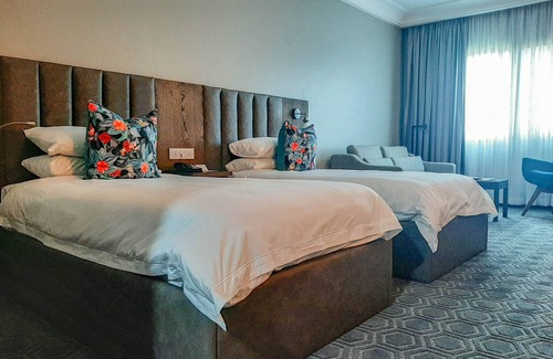 Accra Hotel | Fiesta Royale Hotel