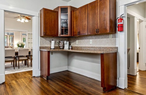 St. Charles Historic District House | Fifth Street Retreat by StayLage