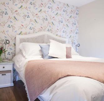 Whaddon House | Fig Cottage, near Bradford on Avon and Bath