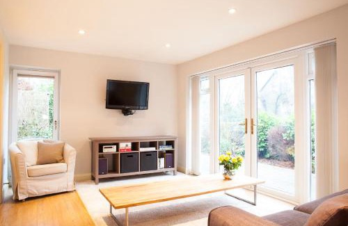 Whaddon House | Fig Cottage, near Bradford on Avon and Bath