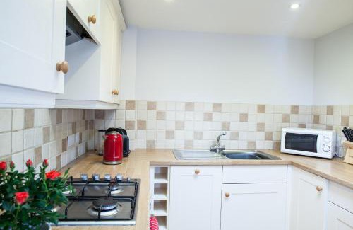 Whaddon House | Fig Cottage, near Bradford on Avon and Bath