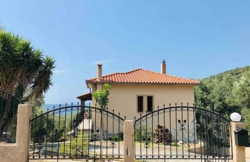 Kali Vrysi House | Filoxenia Residence