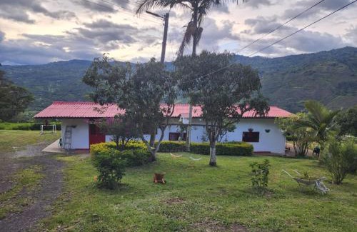 Sutatenza House | Finca Campestre El Descanso