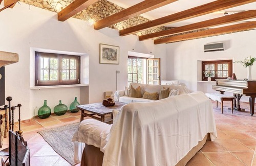 Esporles House | Finca Especial - Beautiful and private villa with fantastic mountain views!