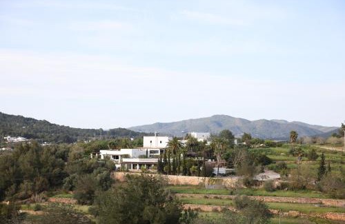 Santa Eulalia del Rio Hotel | Finca Legado Ibiza