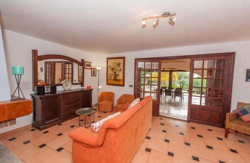 Costa de los Pinos Villa | Finca S'Ullastre