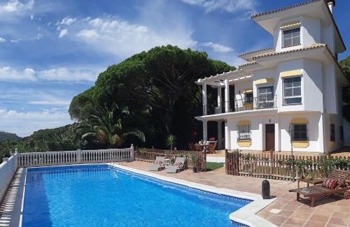 San Ambrosio Villa | Finca Sotolindo