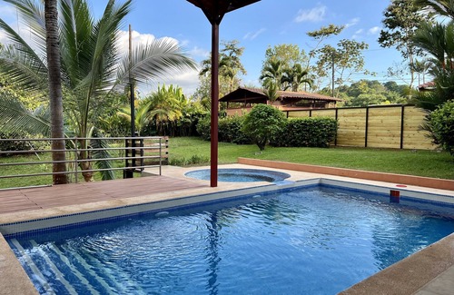 Canton Quepos House | Finca Terra: Tranquil Country Home w/Pool, Privacy & Great Mountain Views!
