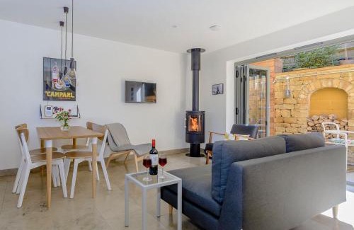 Banbury House | Finch Cottage