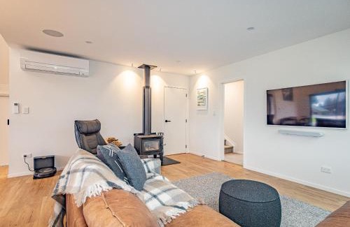 National Park Village House | Findlay Chalet - National Park Holiday Home