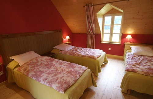 Vitry-aux-Loges House | Fine holiday home in the surroundings of Vitry-aux-Loges near large swimming lake