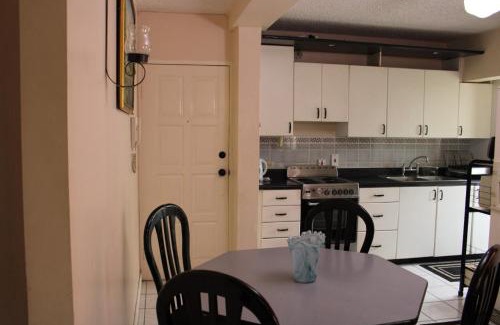 Barbican Apartment | Finest Accommodation Marley Manor Apt# 323 1st Floor Block 3 6 Marley Rd kgn 6