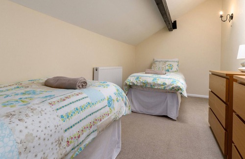 Rhydwyn House | Finest Retreats | Abersant House