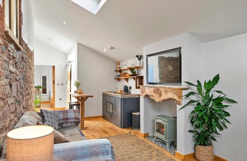 Burlescombe House | Finest Retreats - Hillfarrow Hideaway