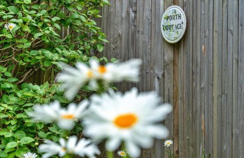 Porth House | Finest Retreats - Porth Cottage