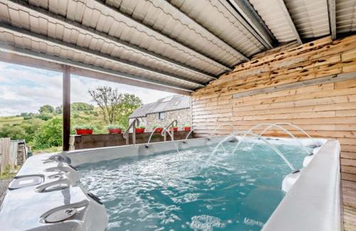 Devils Bridge House | Finest Retreats - The Welsh Barn