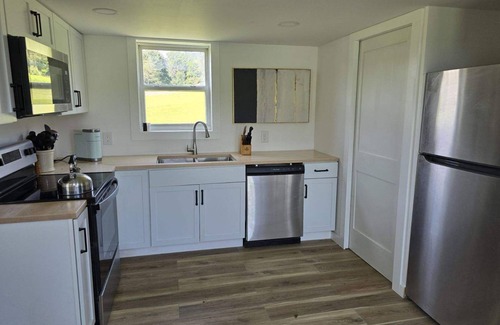 Dundee Cabin | Finger Lakes Pondside Haven